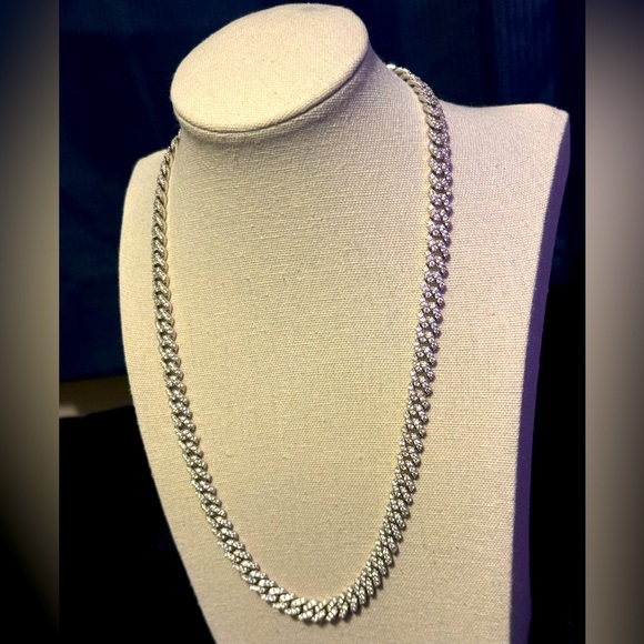 VVS1 Moissanite and 925 silver Cuban Link 8mm - Picture 1 of 3